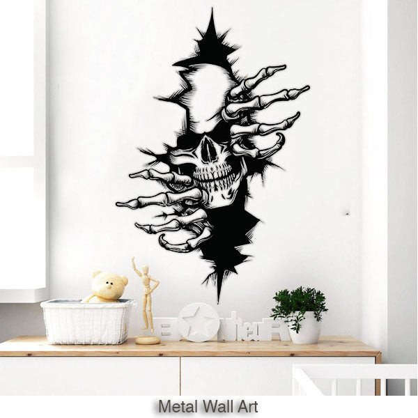 Skull Lovers Metal Wall Art
